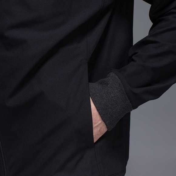 [L] Lululemon Swipe Right Jacket Black / Heathered Black - Picture 5 of 15
